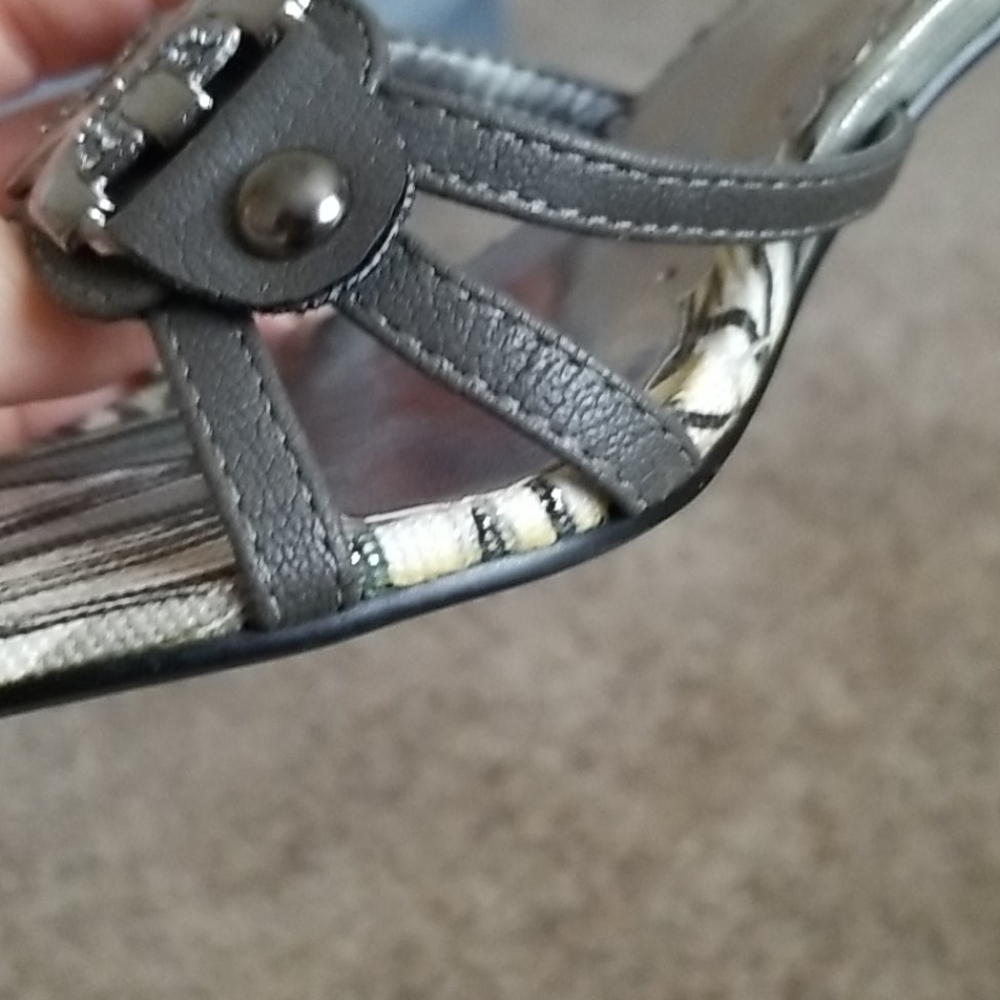 Sandal - Picture 6 of 6
